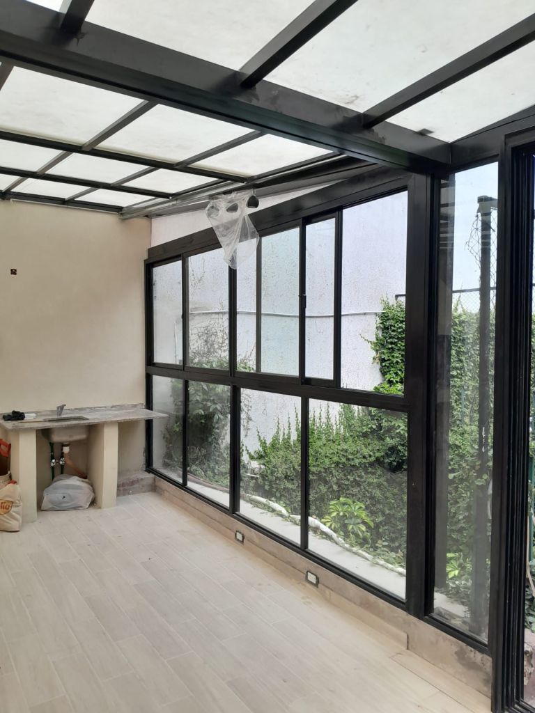 techo corredizo translucido anti granizo para quincho y cerramiento vertical 